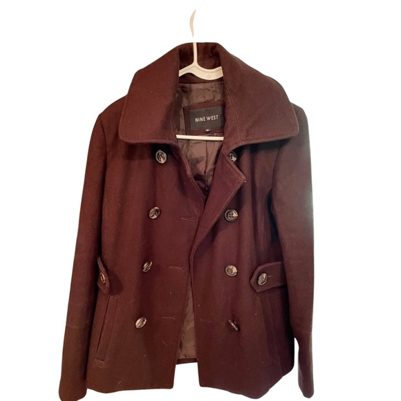 ✨ 3 items for 15% off bundle ✨ Nine West button up dark brown jacket